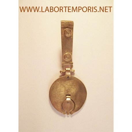 Roman belt strap-end